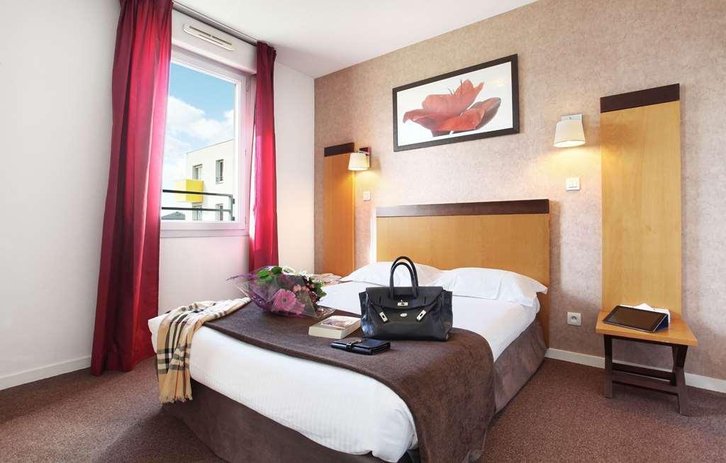 Appart'Hotel Odalys City - Bioparc Lyon Est ליון חדר תמונה