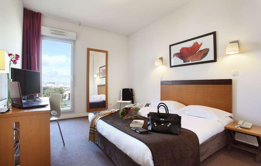 Appart'Hotel Odalys City - Bioparc Lyon Est ליון חדר תמונה
