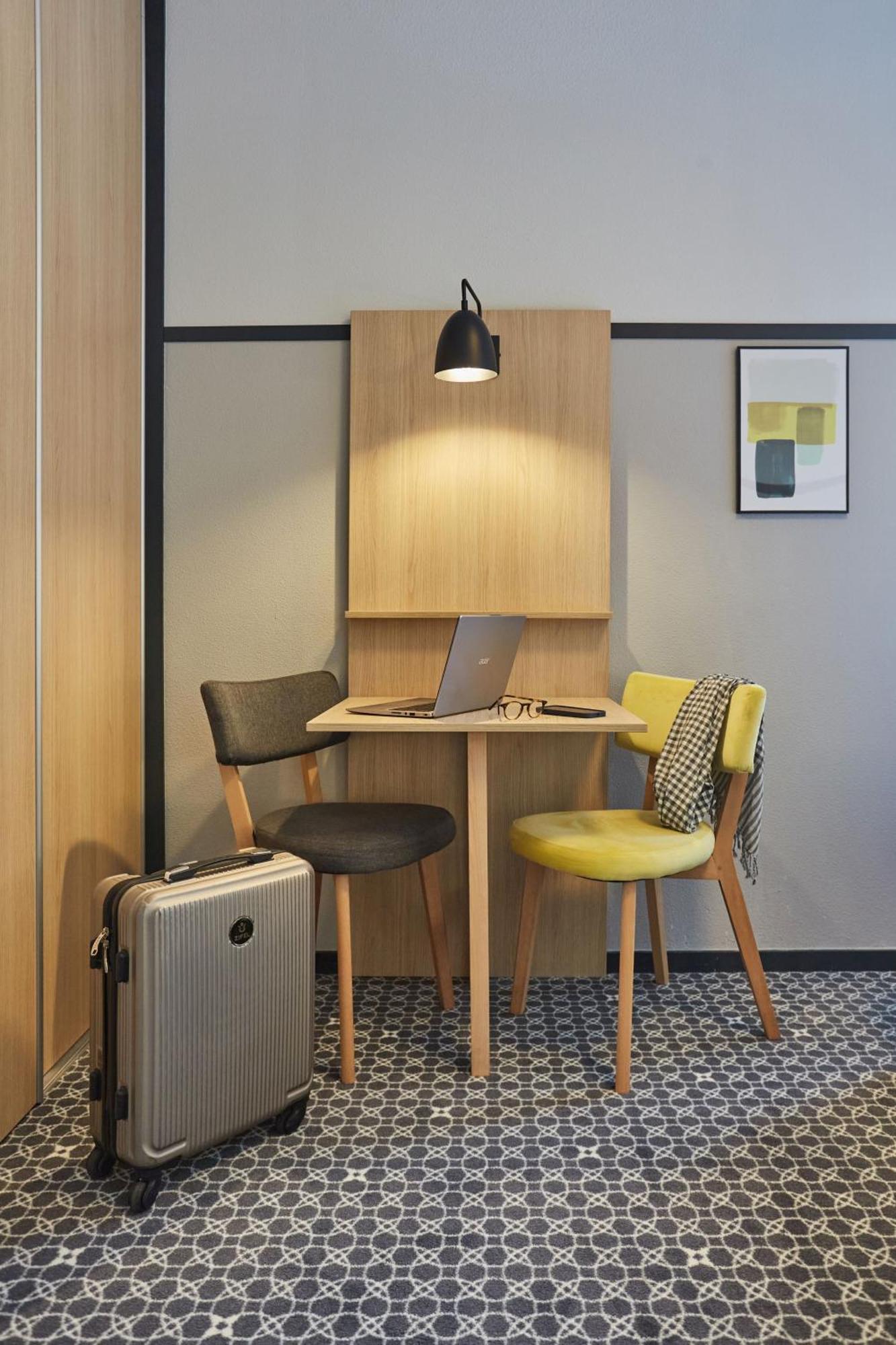 Appart'Hotel Odalys City - Bioparc Lyon Est ליון מראה חיצוני תמונה