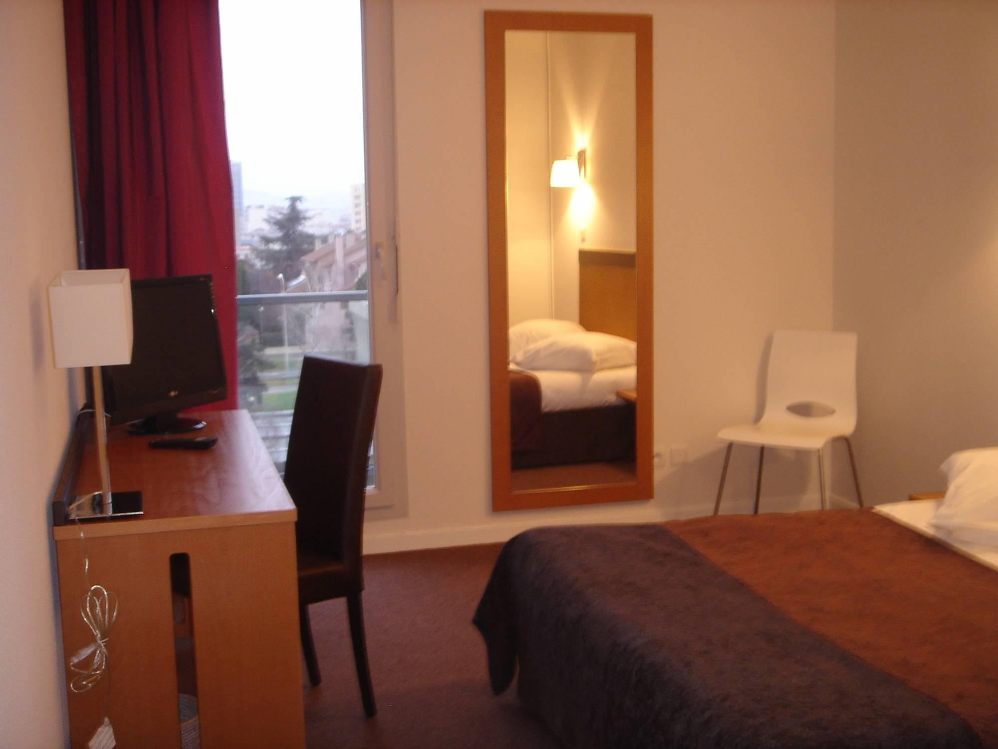 Appart'Hotel Odalys City - Bioparc Lyon Est ליון חדר תמונה