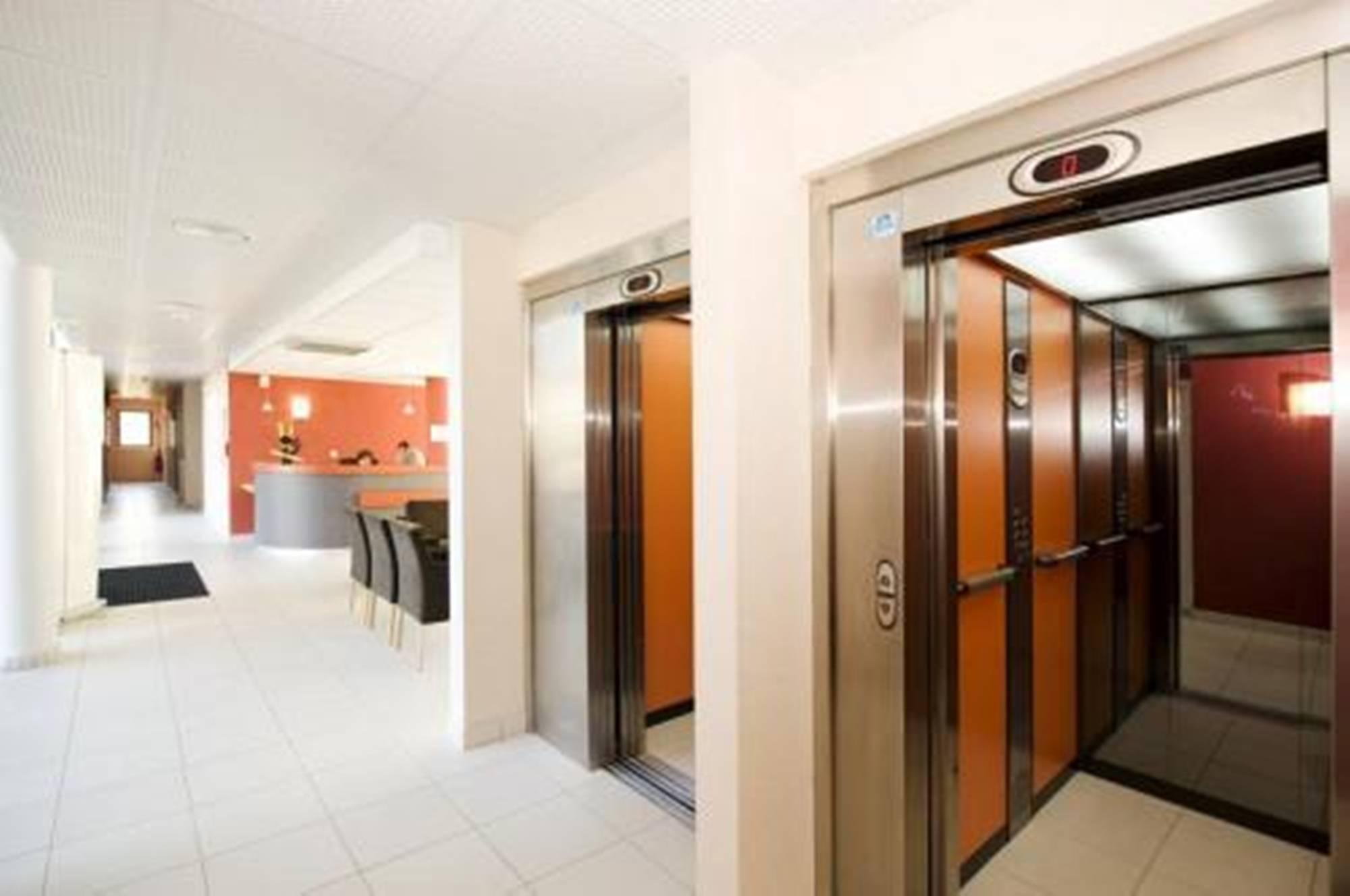 Appart'Hotel Odalys City - Bioparc Lyon Est ליון מראה פנימי תמונה